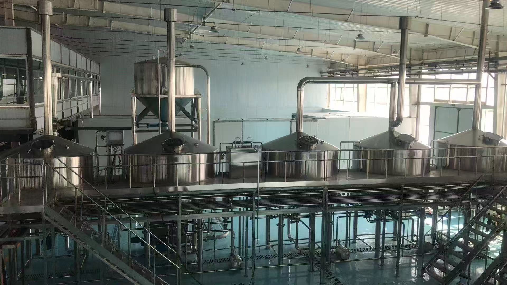 勐腊精酿啤酒设备厂—精酿啤酒设备主要生产工艺与核心技术